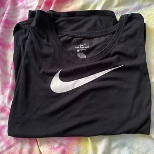 Nike dry fit tee